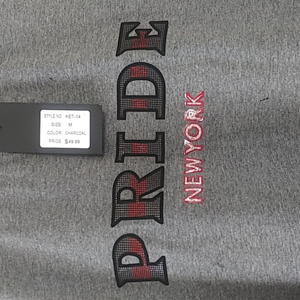 Men's Tshirt pride size medium us icon co